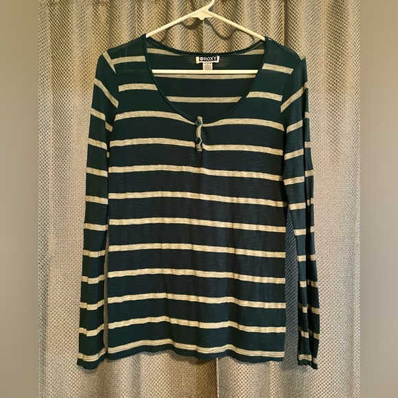 Roxy Women’s Striped Long Sleeve Shirt Size Medium - Picture 1 of 5
